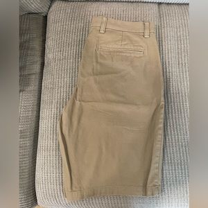 Like new khaki shorts!